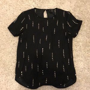 Ann Taylor short sleeve blouse.
